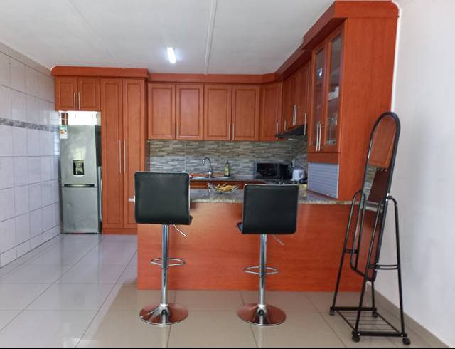 2 BEDROOM SECTIONAL TITLE FOR SALE IN UMTENTWENI